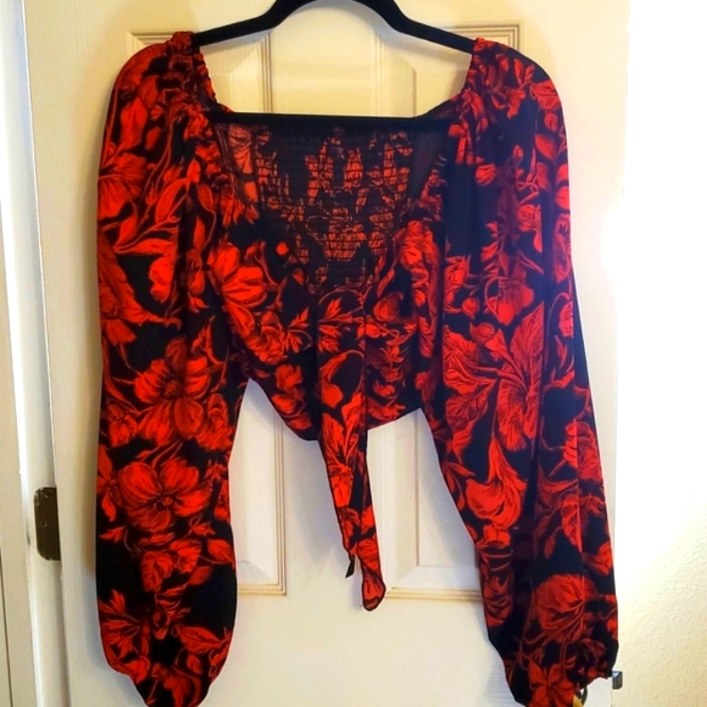 Black and red floral crop